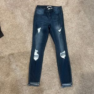 Refuge size 0 ripped skinny jeans